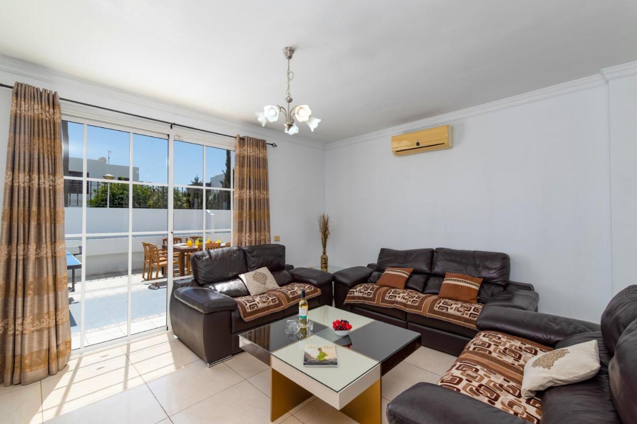 Villa Mannat By Villa Plus ปูแอร์โตเดลคาร์เมน ภายนอก รูปภาพ